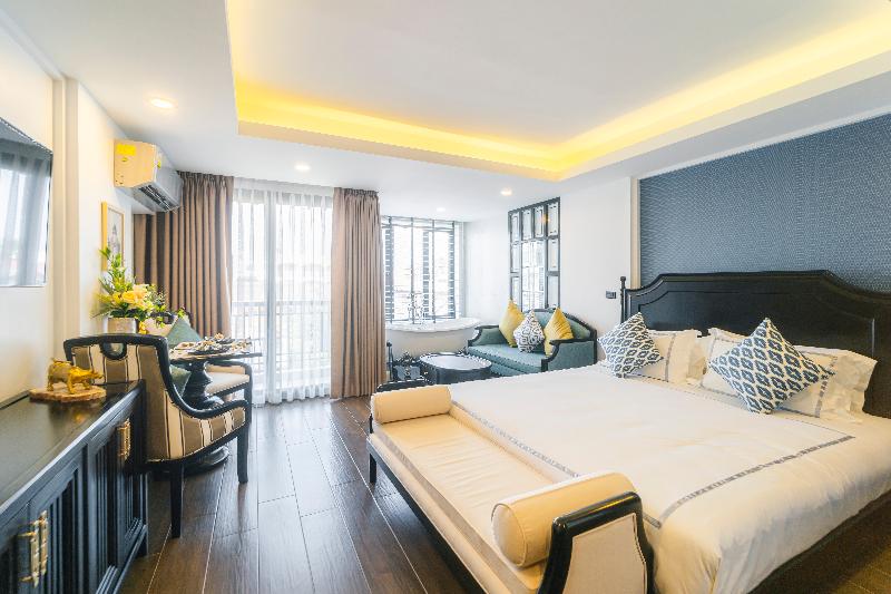 Glory Boutique Suites image