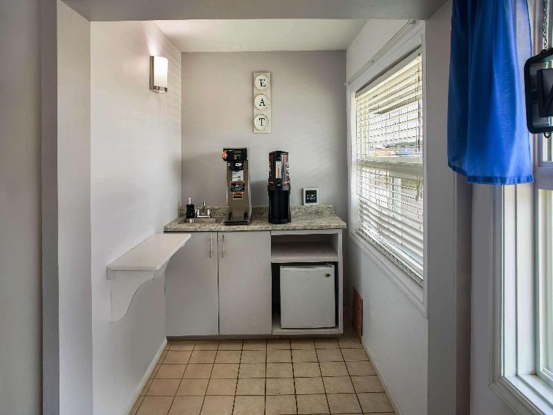 Canadas Best Value Inn Fort St. John image