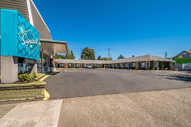 Signature Inn Eugene image