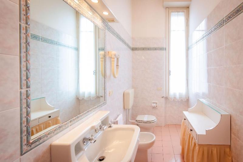 Hotel Belvedere image