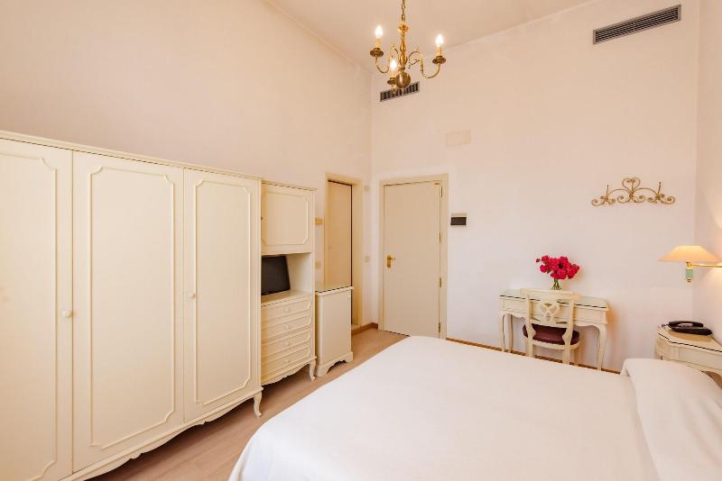 Hotel Belvedere image