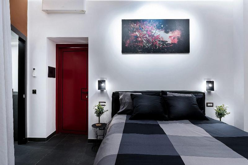 Demart Suites image