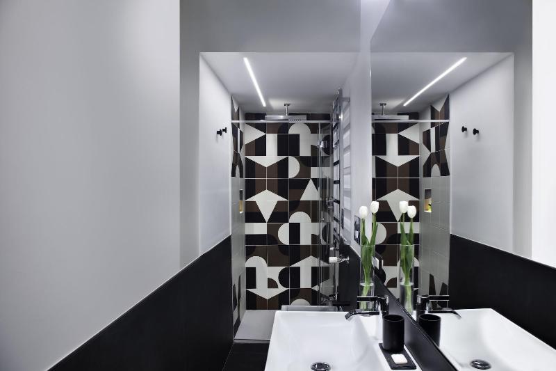 Demart Suites image