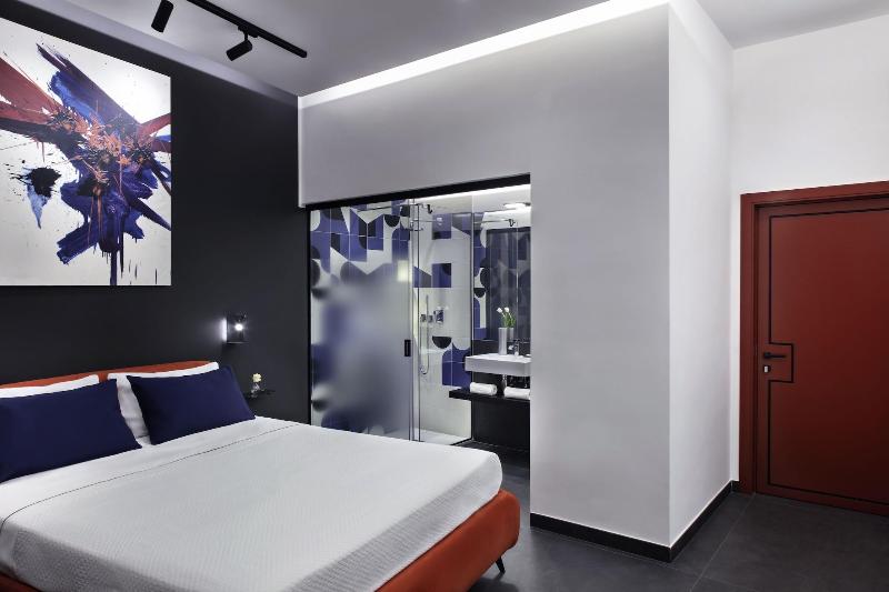 Demart Suites image