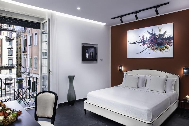 Demart Suites image