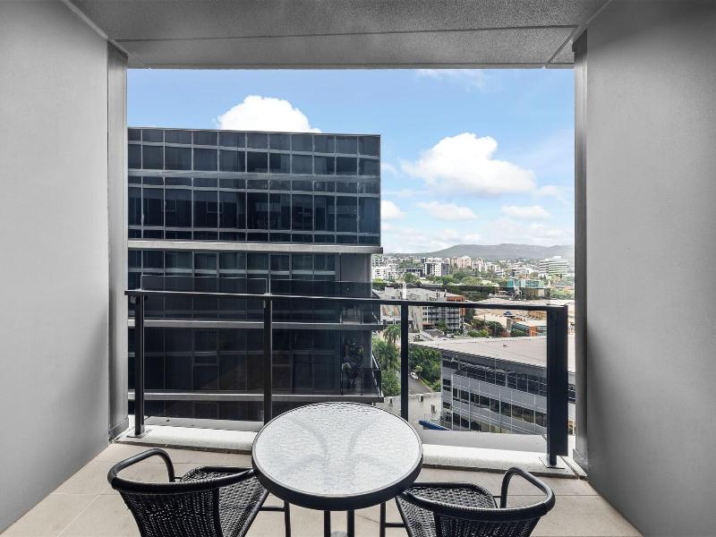 Brisbane One Apartments By Cllix image