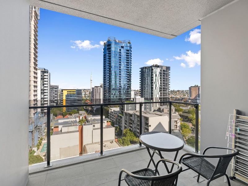 Brisbane One Apartments By Cllix image