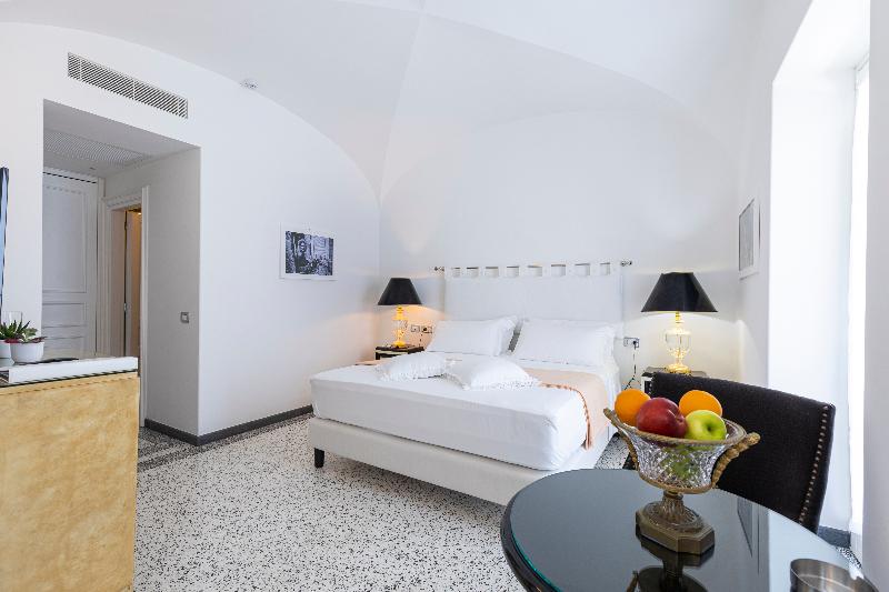Roccobarocco Boutique Hotel image