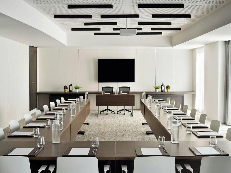 Courtyard By Marriott World Trade Centre Dubai image