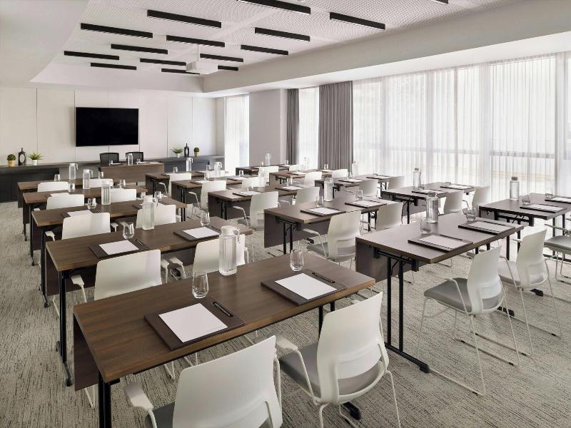 Courtyard By Marriott World Trade Centre Dubai image