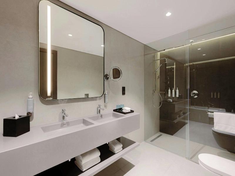 Courtyard By Marriott World Trade Centre Dubai image