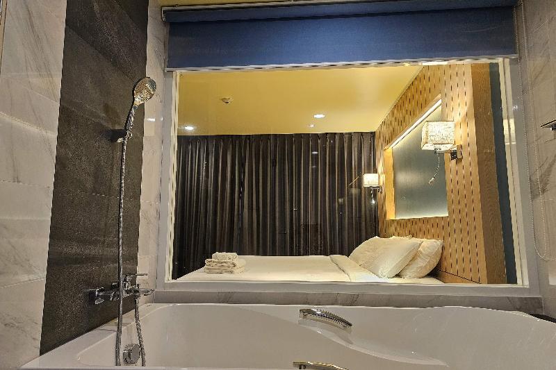 Dome Kata Resort Sha Extra Plus By Zuzu image