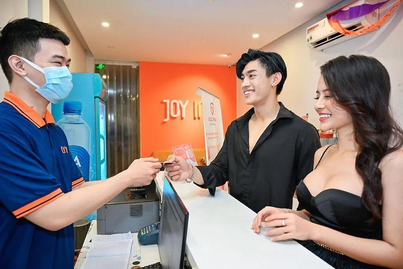 Joy Inn Cong Hoa — view