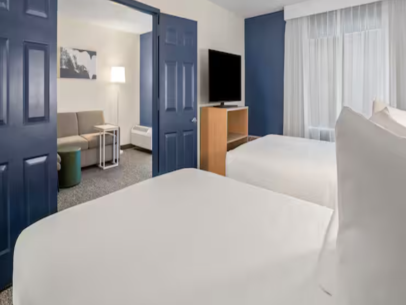 Spark by Hilton Bettendorf Quad Cities image