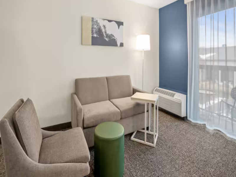 Spark by Hilton Bettendorf Quad Cities image