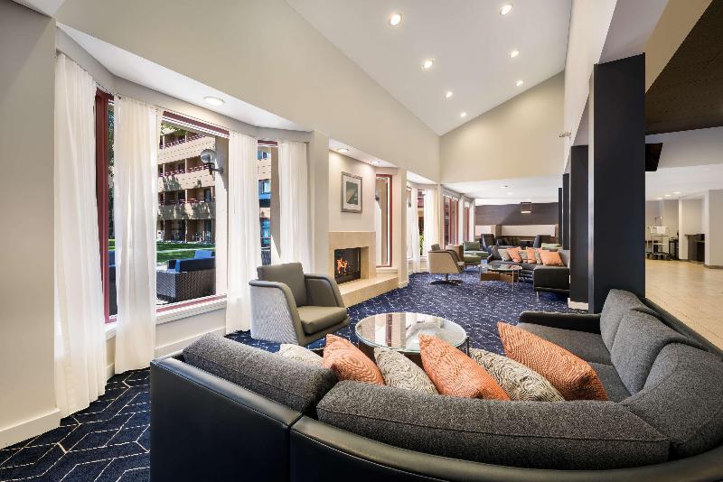 Sonesta Select San Jose Airport image