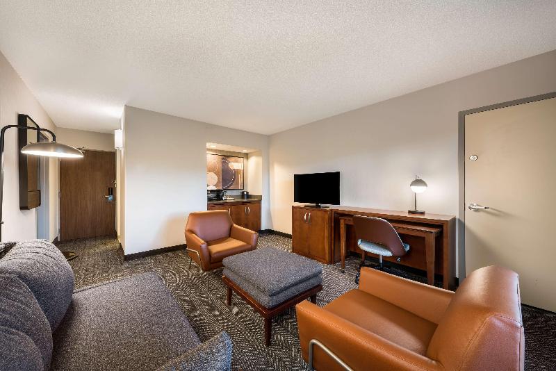 Sonesta Select San Jose Airport image