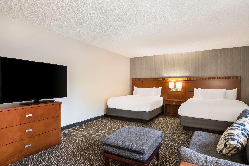 Sonesta Select San Jose Airport image