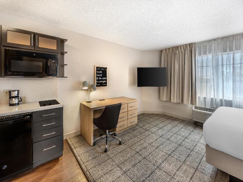 Sonesta Simply Suites Las Vegas image