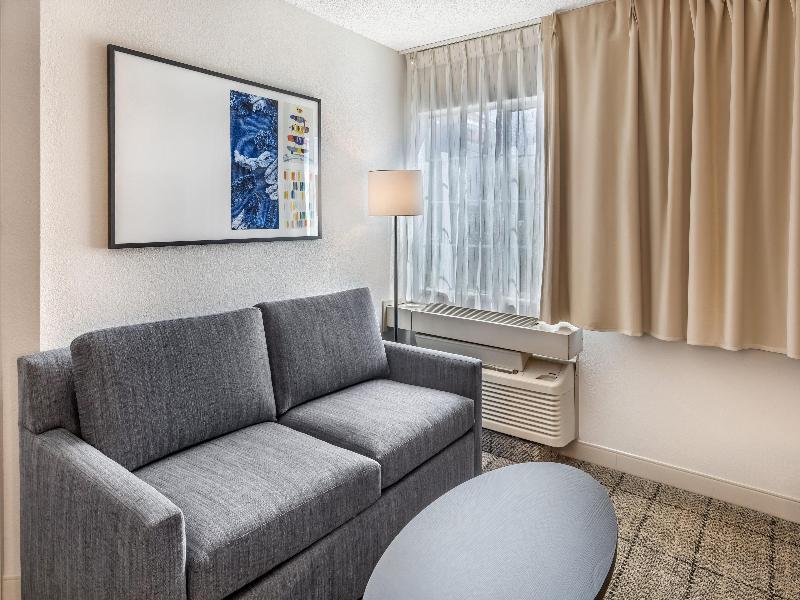 Sonesta Simply Suites Las Vegas image