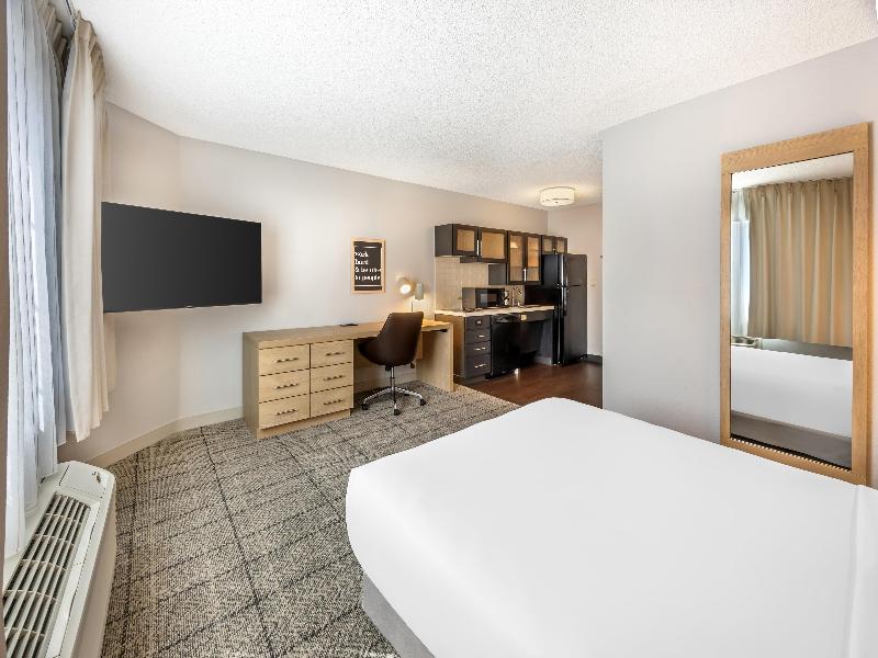 Sonesta Simply Suites Las Vegas image