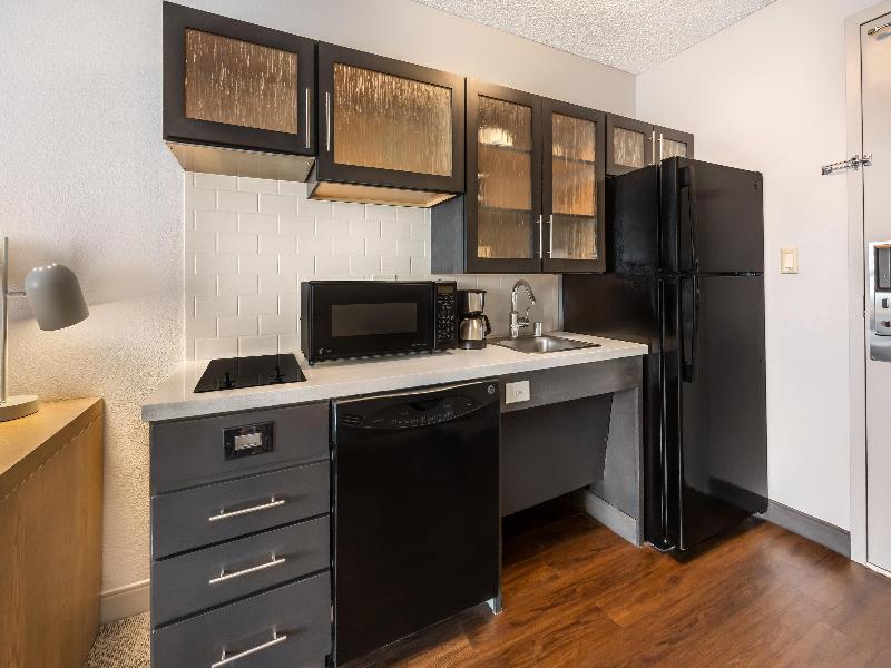 Sonesta Simply Suites Las Vegas image