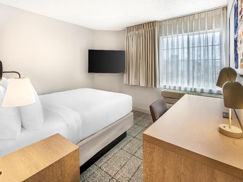 Sonesta Simply Suites Las Vegas image