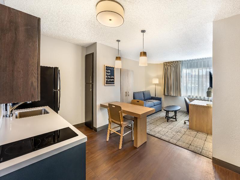 Sonesta Simply Suites Las Vegas image