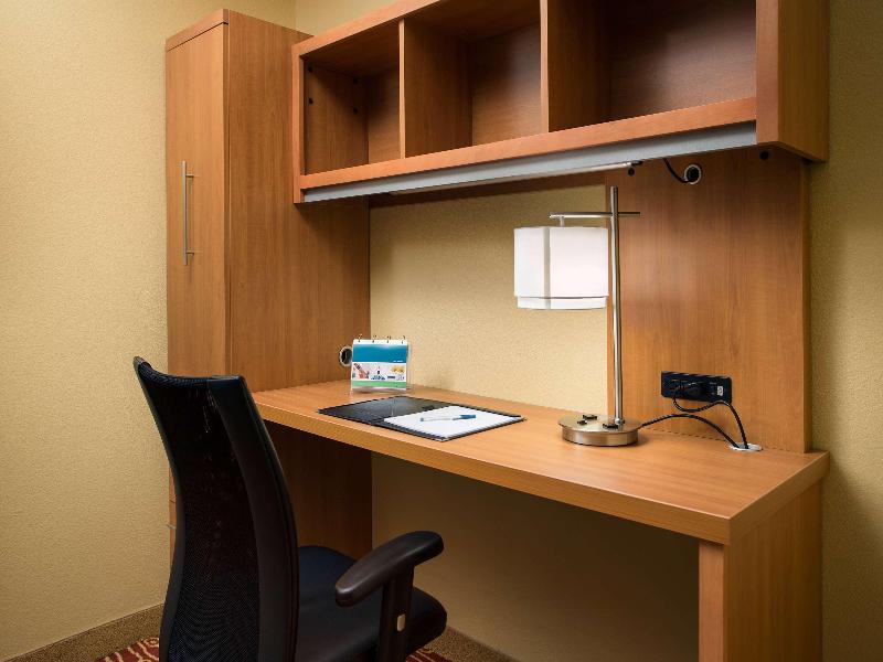 Sonesta Simply Suites Phoenix Scottsdale image
