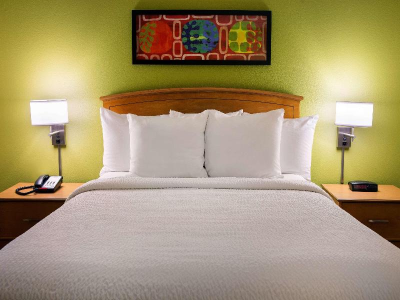 Sonesta Simply Suites Phoenix Scottsdale image