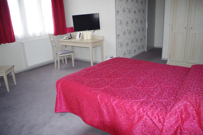 Logis Hotel La Villa Des Houx image