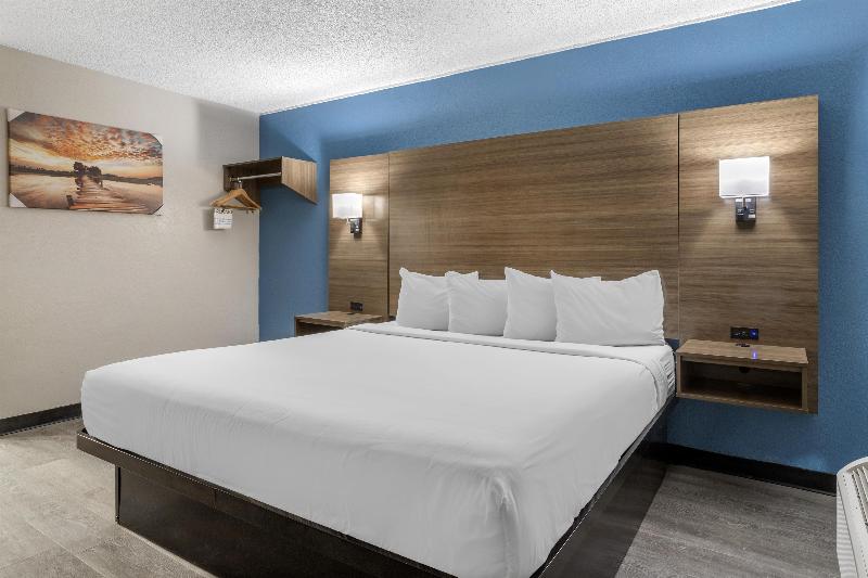 Surestay Studio By Best Western Victoria image