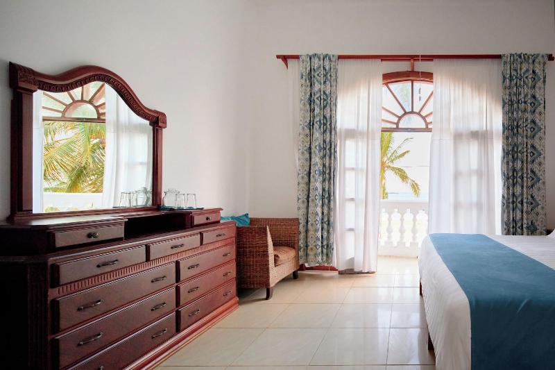 Hotel Albemarle image