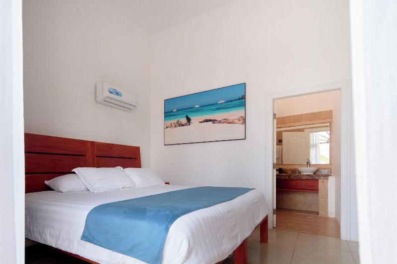 Hotel Albemarle image