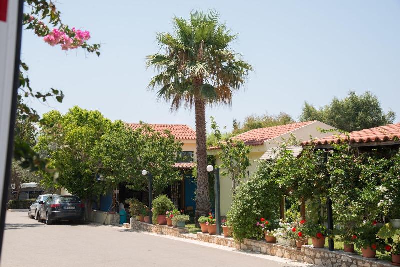 Fournia Village image
