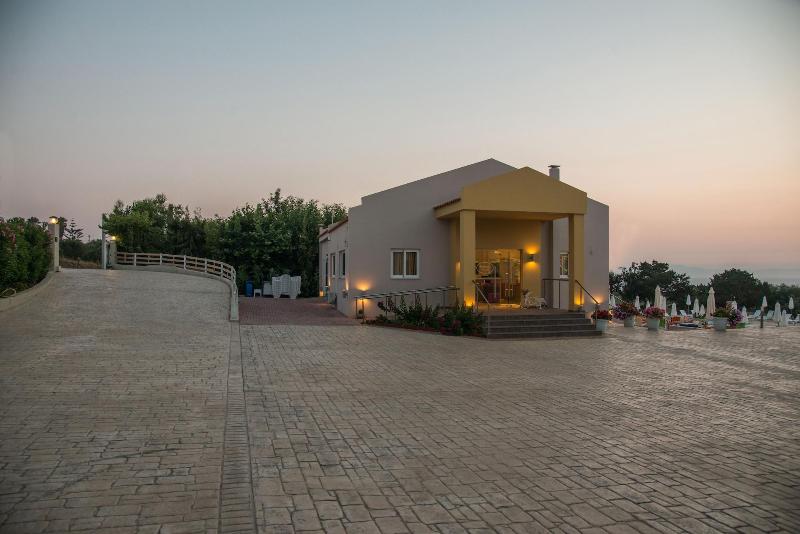 Fournia Village image