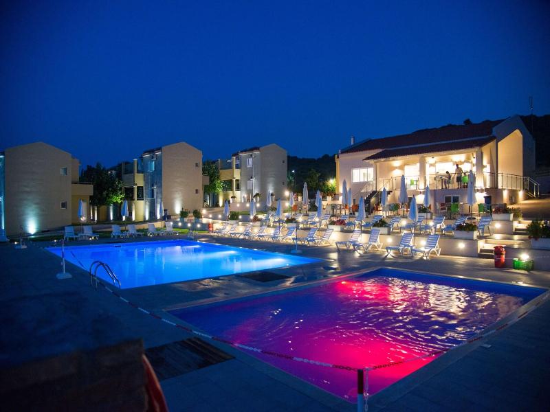 Fournia Village
