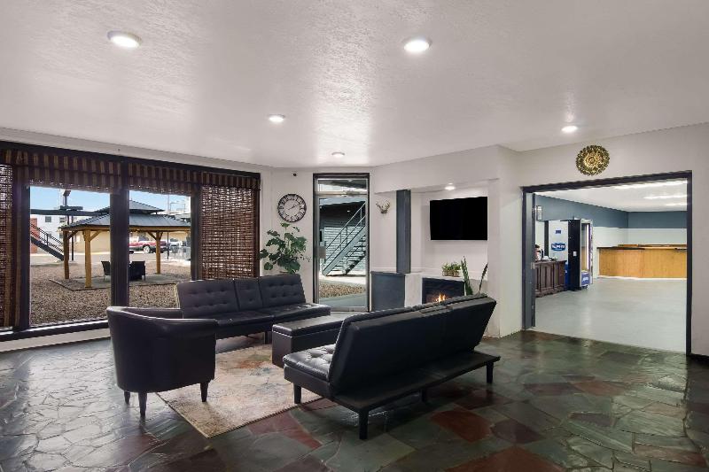 Rodeway Inn & Suites image