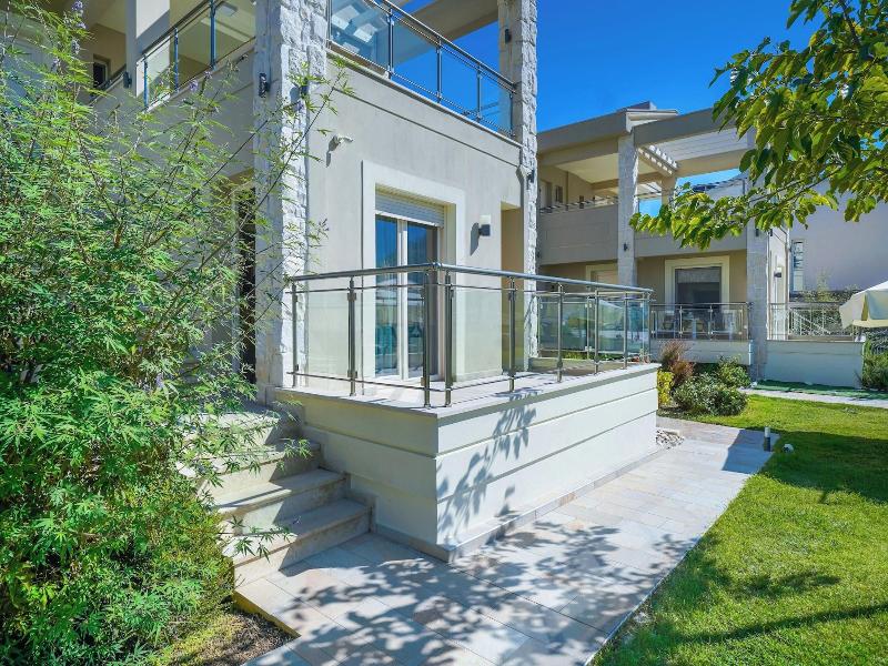 Iliorama Luxury Apartments image