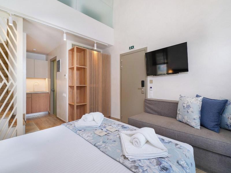 Iliorama Luxury Apartments image