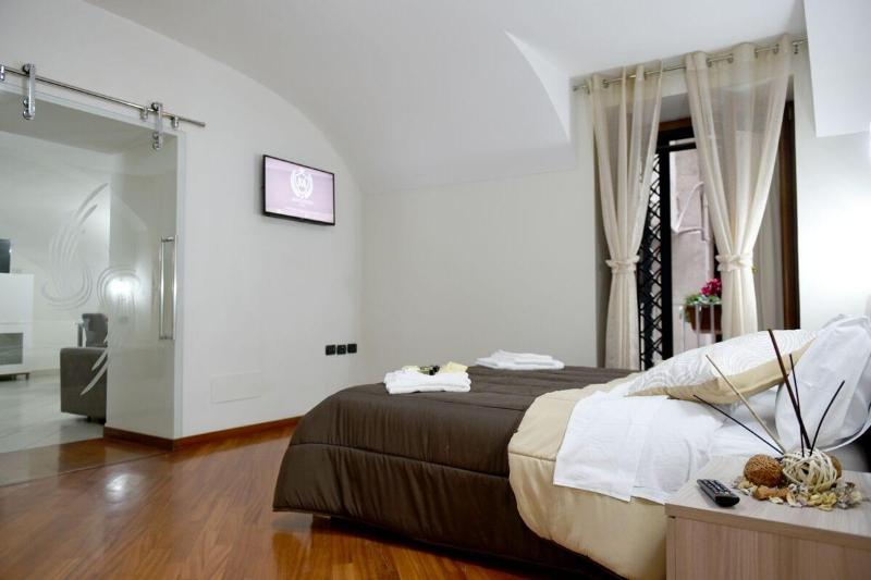 Montesanto Group image