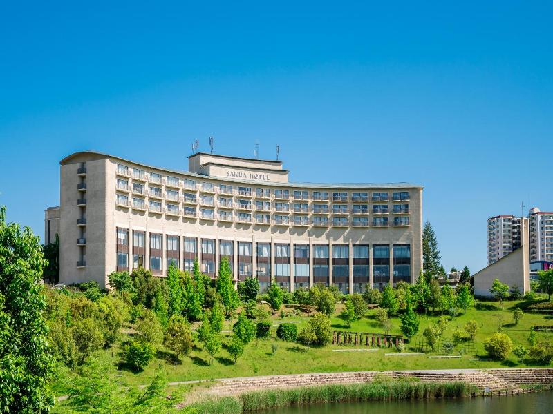 Hotel Sanda image