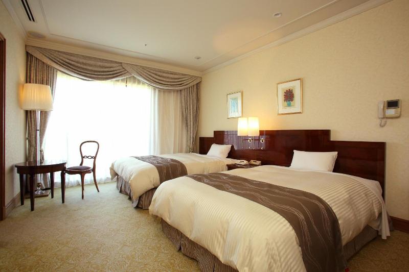 Hotel Sanda image
