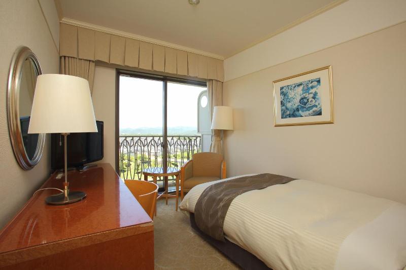 Hotel Sanda image