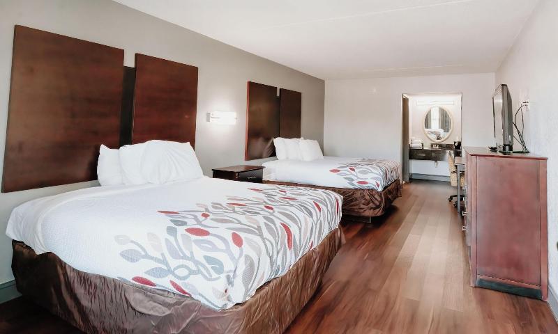 Sandston Inn image