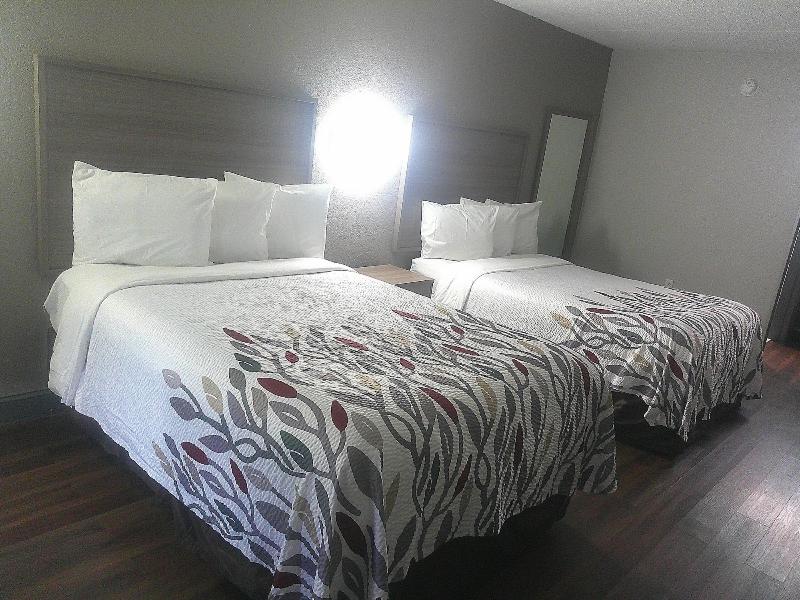 Sandston Inn image