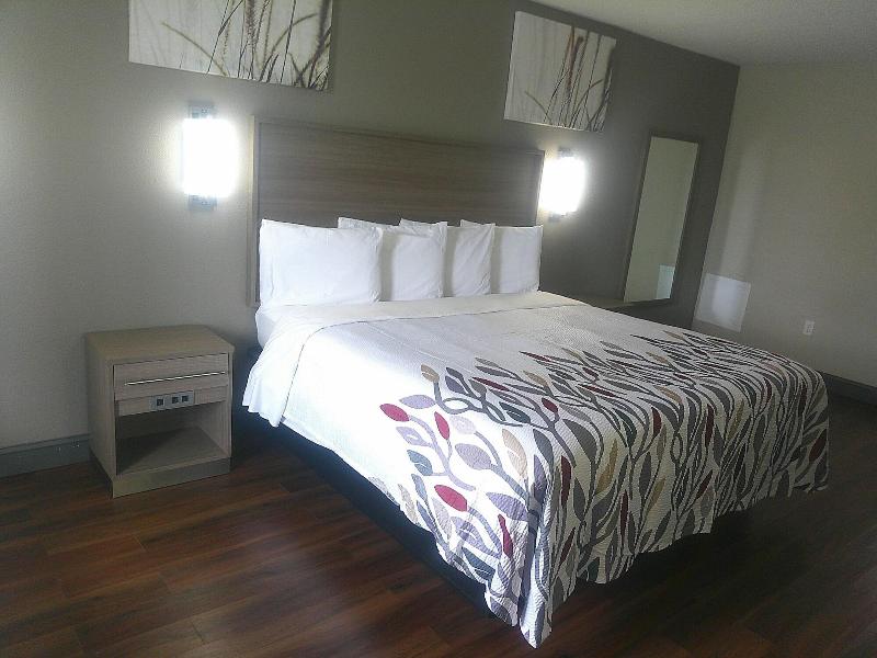Sandston Inn image