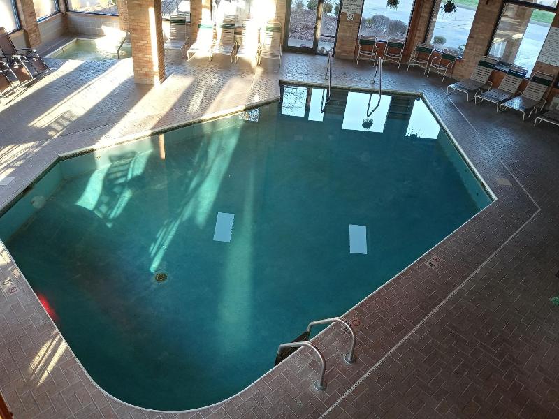 New Martinsville Inn image