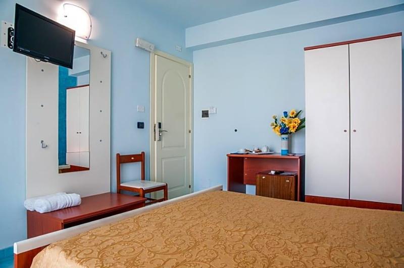 Megaron Hotel image