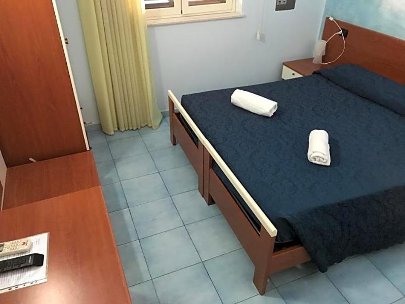 Megaron Hotel image
